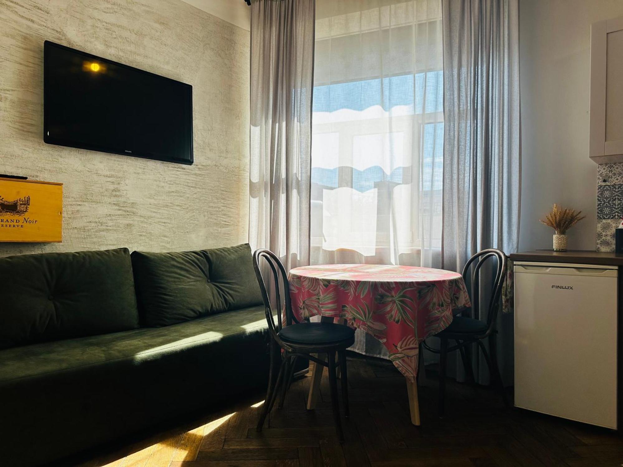 Baltic Design Apartments With Free Parking And Self Check In Riga Exterior photo